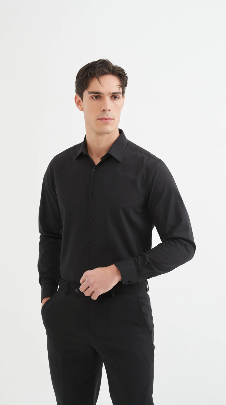 Chemise unie coupe confort Noir